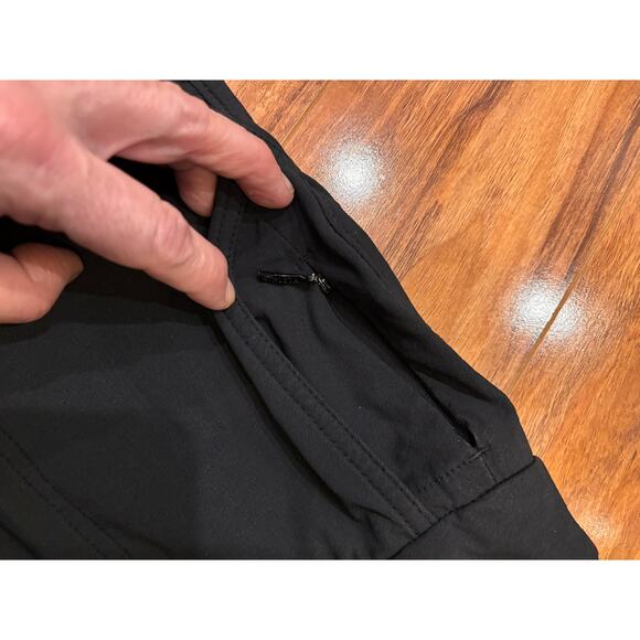 Athleta joggers black snap closure elastic at ankle back pockets women’s size 8 - Picture 7 of 13